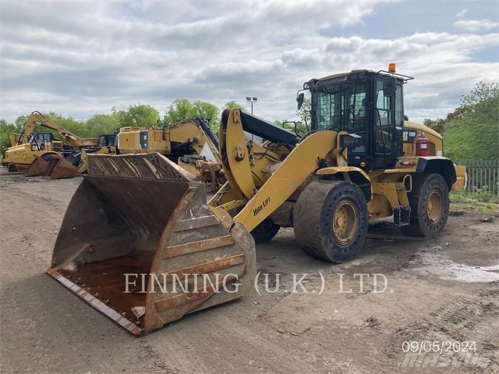 CAT 938M Chargeuse sur pneus