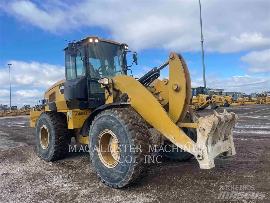 CAT 938M Chargeuse sur pneus