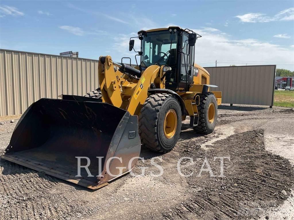 CAT 938M Chargeuse sur pneus