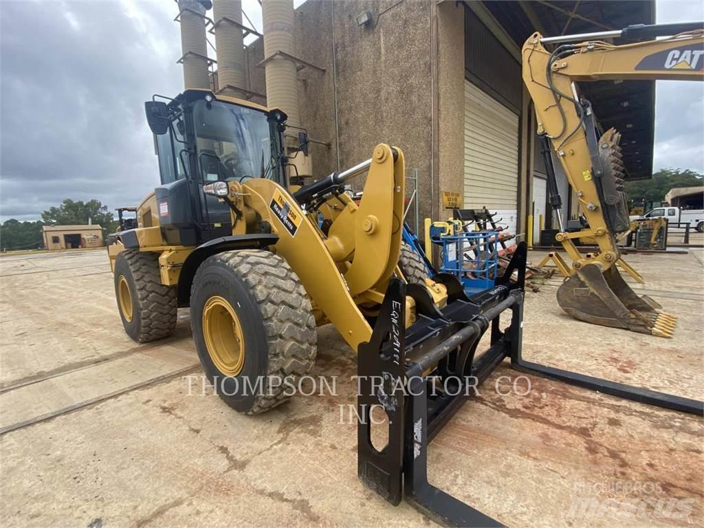CAT 938M Chargeuse sur pneus