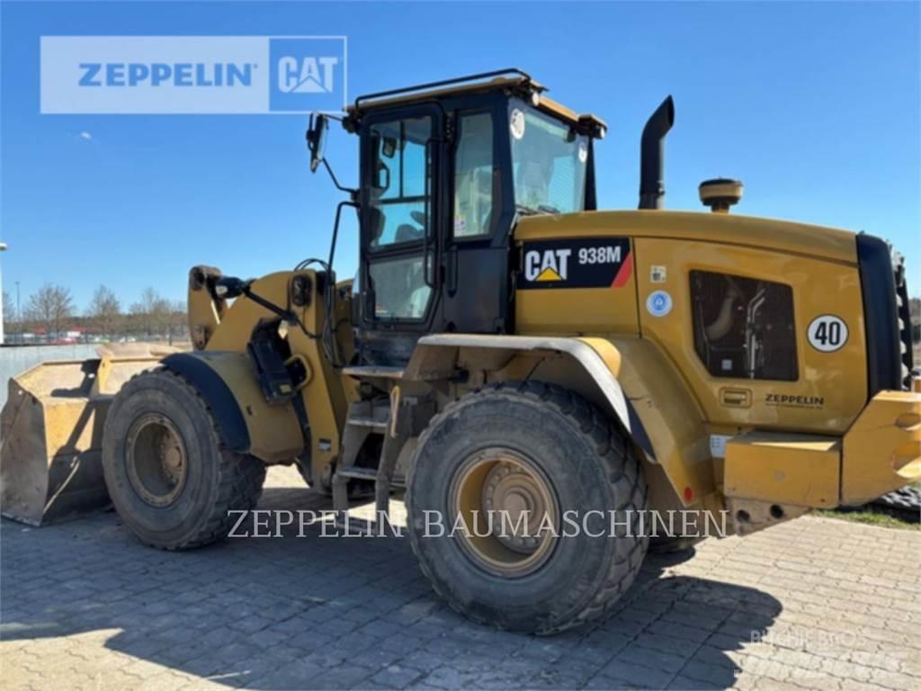 CAT 938M Chargeuse sur pneus
