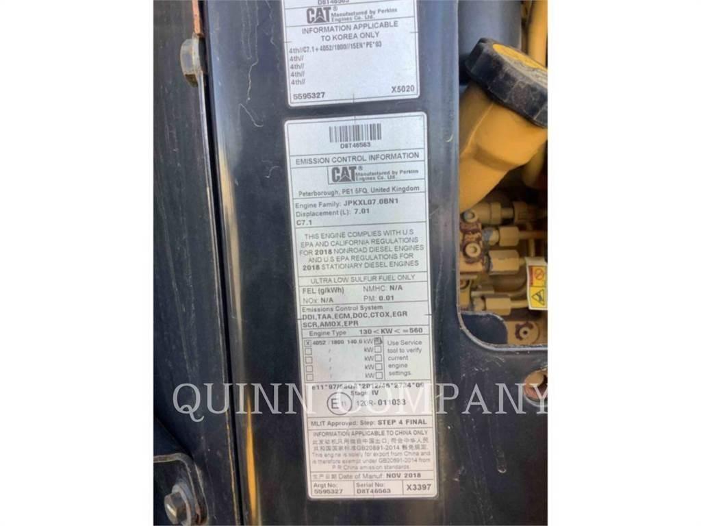 CAT 938M Chargeuse sur pneus
