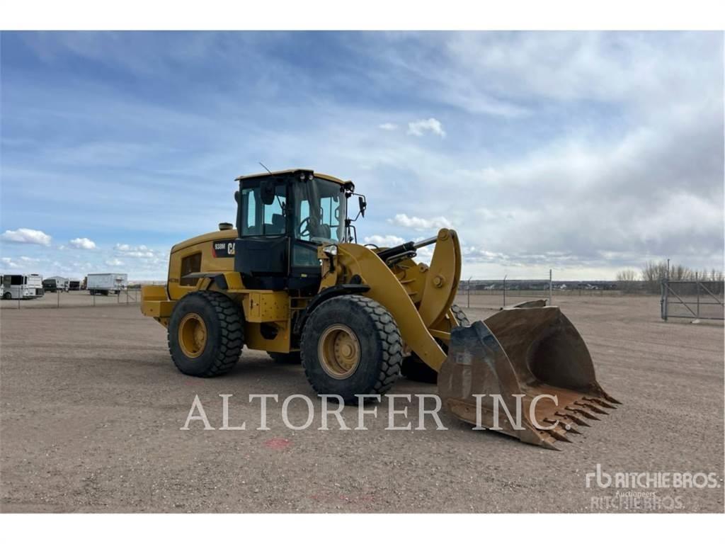 CAT 938M Chargeuse sur pneus