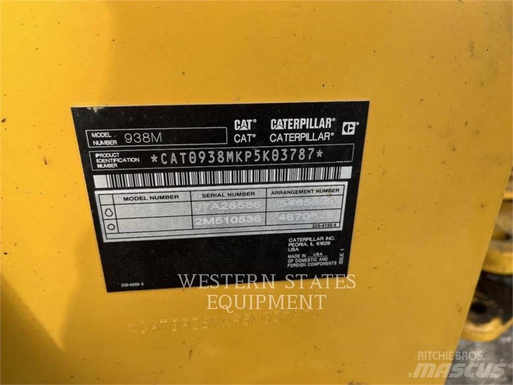 CAT 938M Chargeuse sur pneus