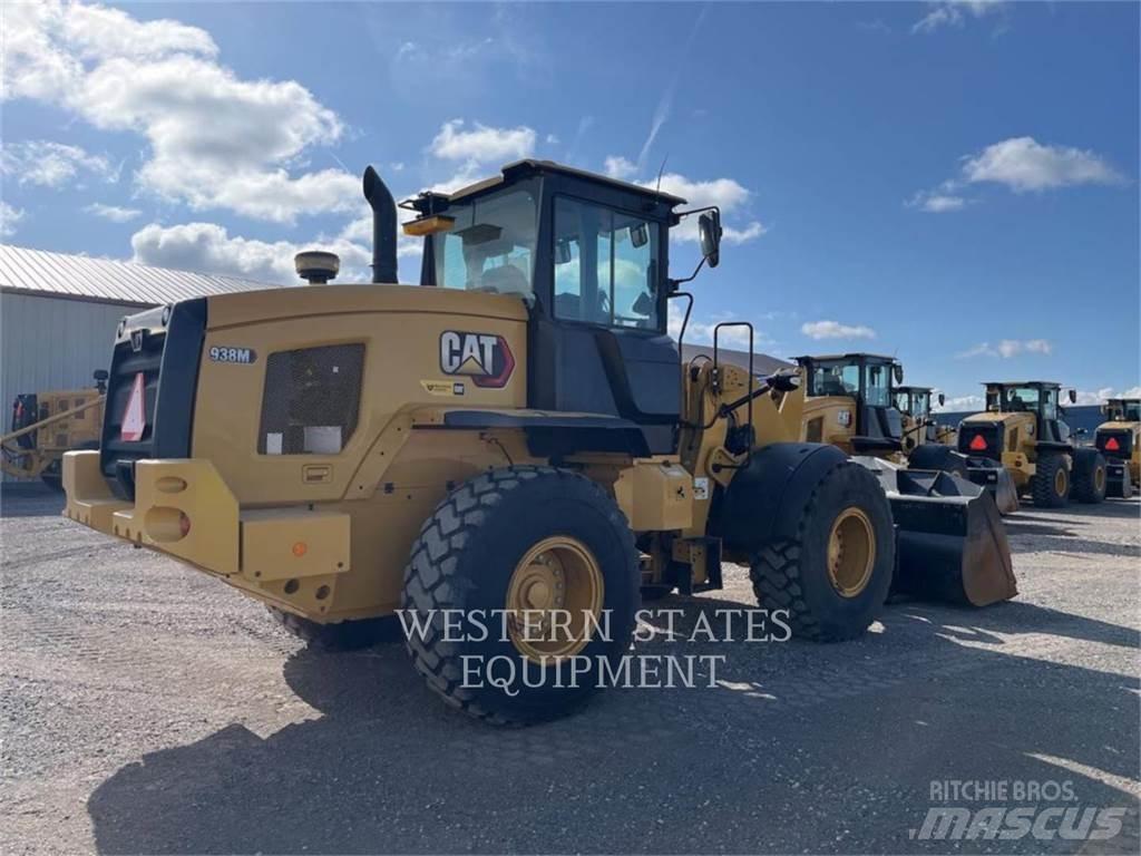 CAT 938M Chargeuse sur pneus