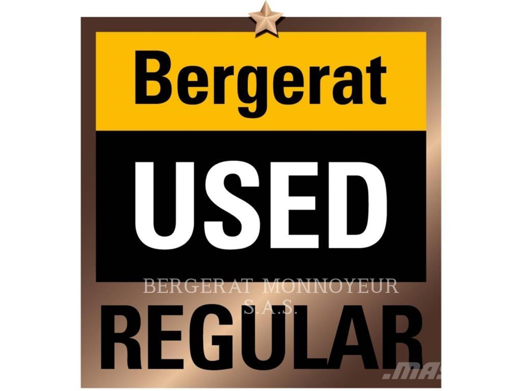 CAT 938M Chargeuse sur pneus