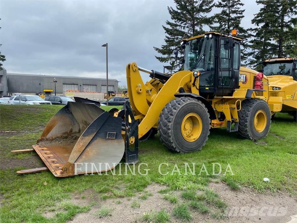 CAT 938M Chargeuse sur pneus