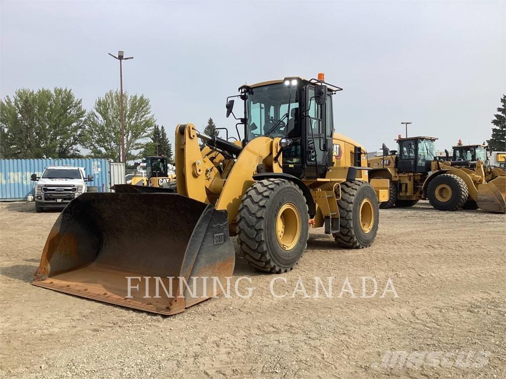 CAT 938M Chargeuse sur pneus