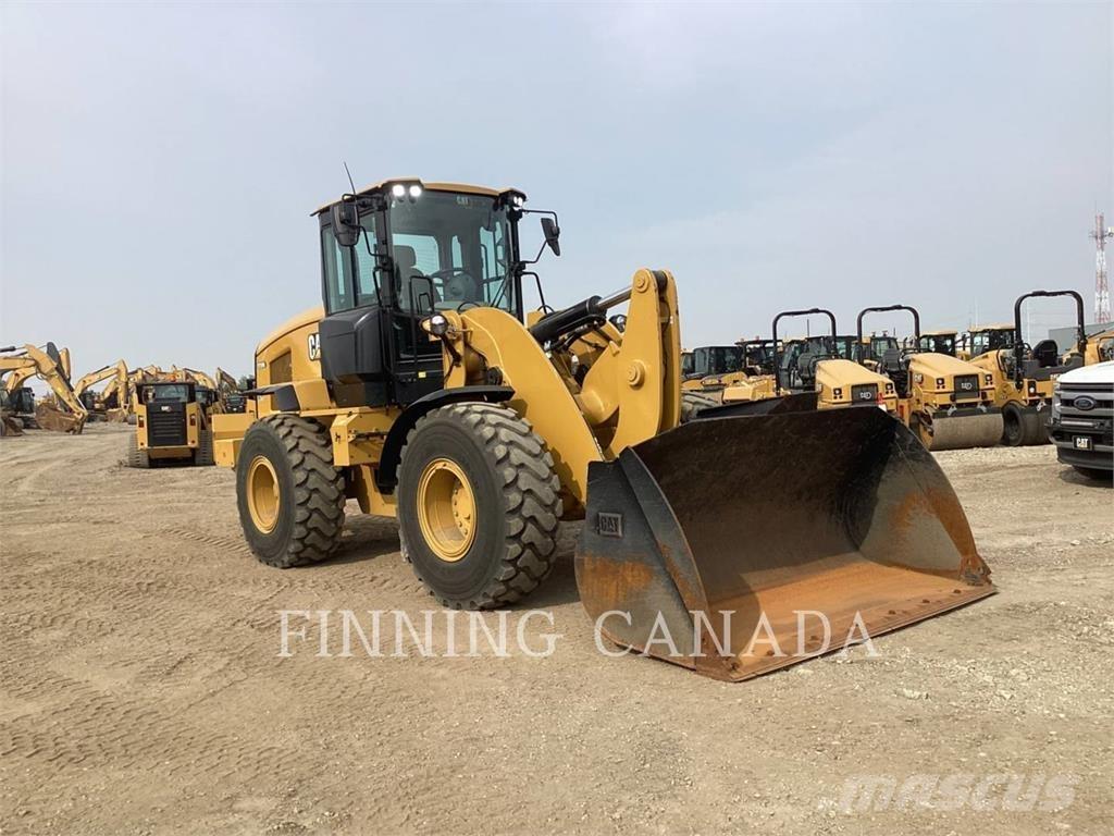 CAT 938M Chargeuse sur pneus
