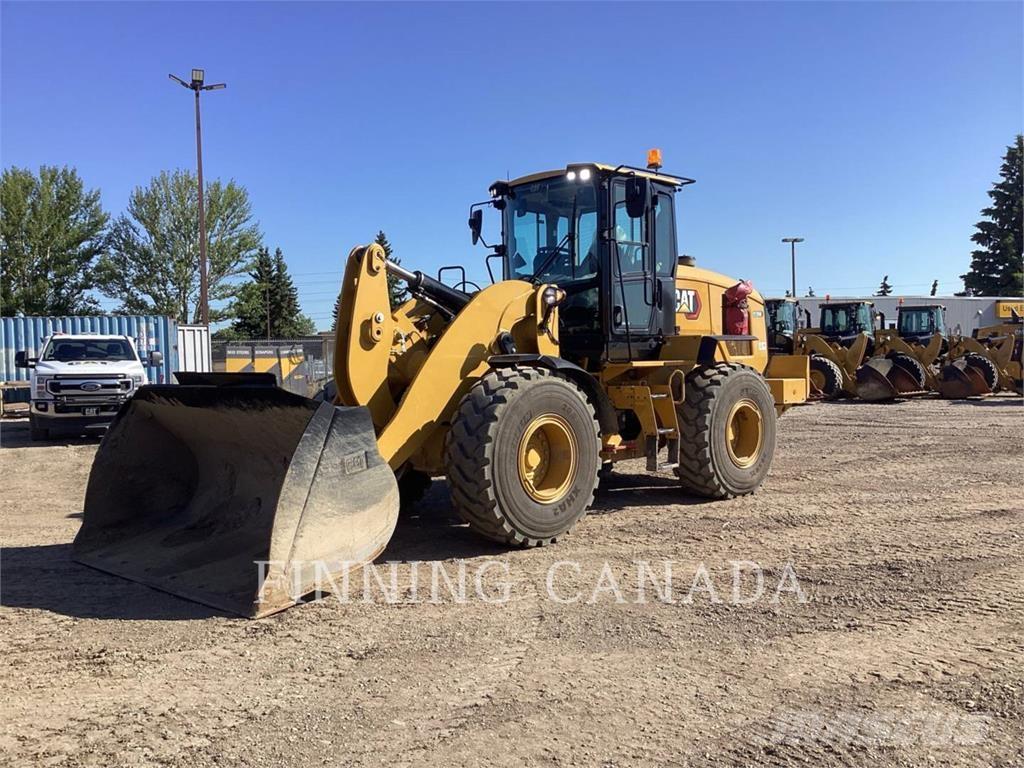 CAT 938M Chargeuse sur pneus