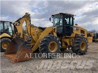 CAT 938M Chargeuse sur pneus