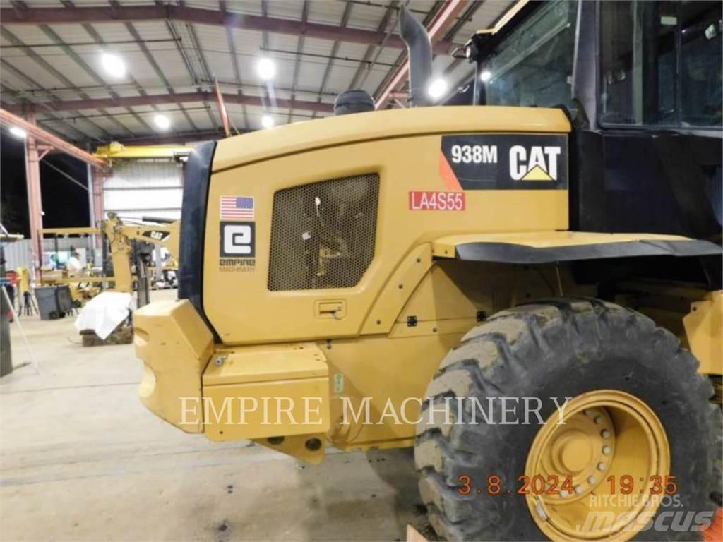 CAT 938M FC Chargeuse sur pneus
