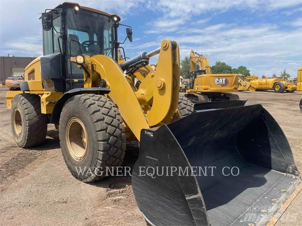 CAT 938M FC Chargeuse sur pneus