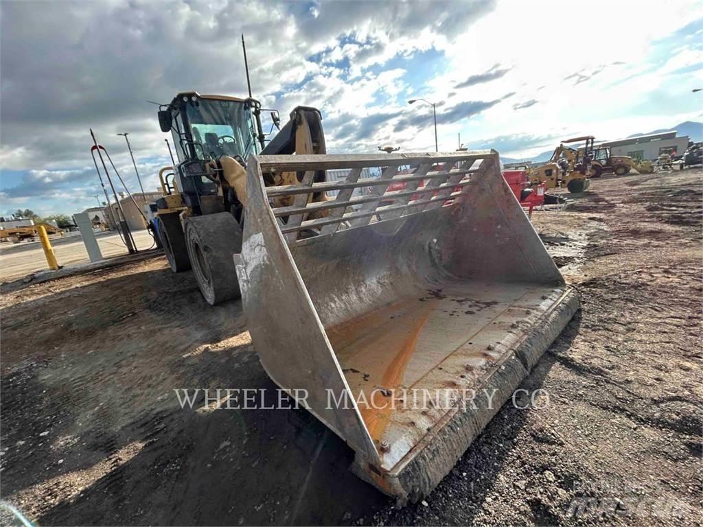 CAT 938M HL WS Chargeuse sur pneus