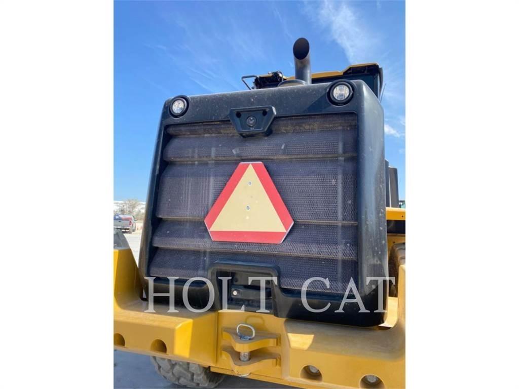 CAT 938M QC Chargeuse sur pneus