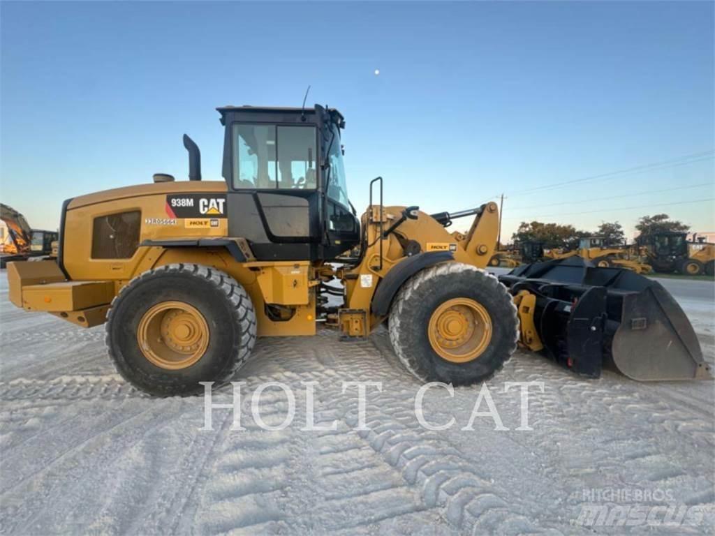 CAT 938M QC Chargeuse sur pneus