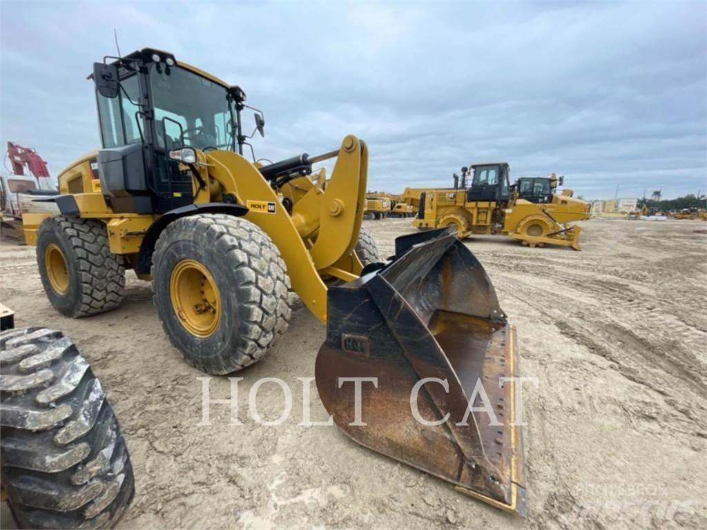 CAT 938M QC Chargeuse sur pneus