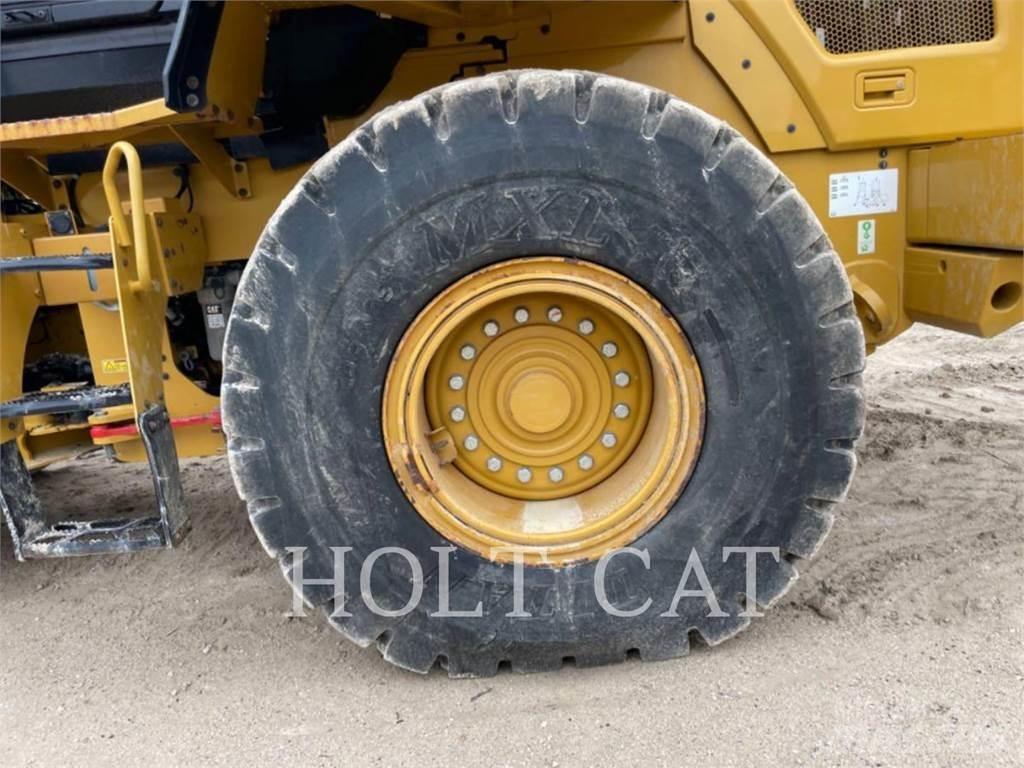 CAT 938M QC Chargeuse sur pneus