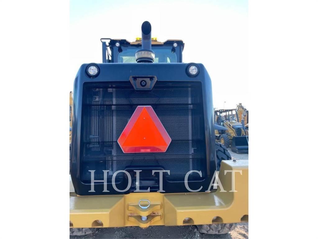 CAT 938M QC Chargeuse sur pneus