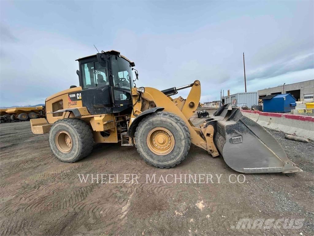 CAT 938M QC Chargeuse sur pneus