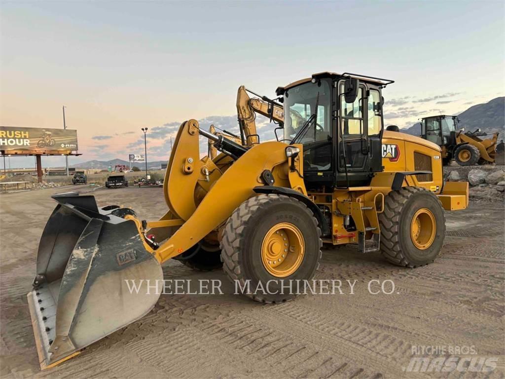 CAT 938M QC 3V Chargeuse sur pneus