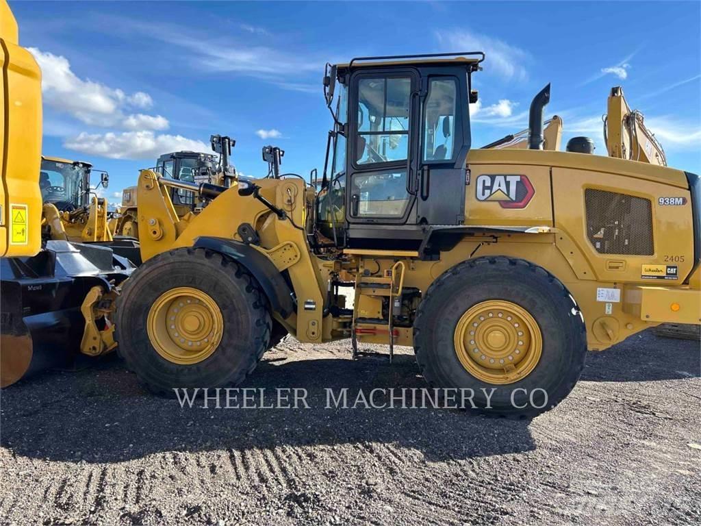 CAT 938M QC 3V Chargeuse sur pneus