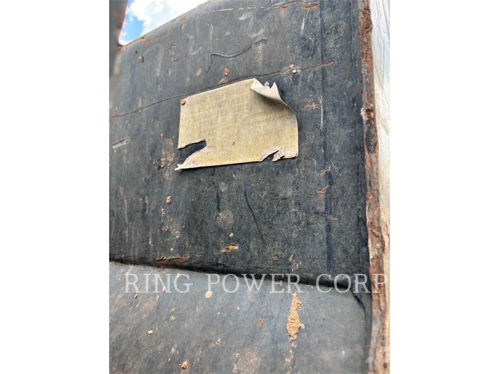 CAT 938MQC Chargeuse sur pneus