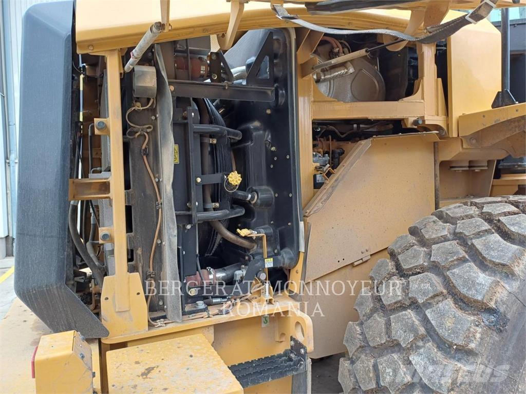 CAT 950GC Chargeuse sur pneus