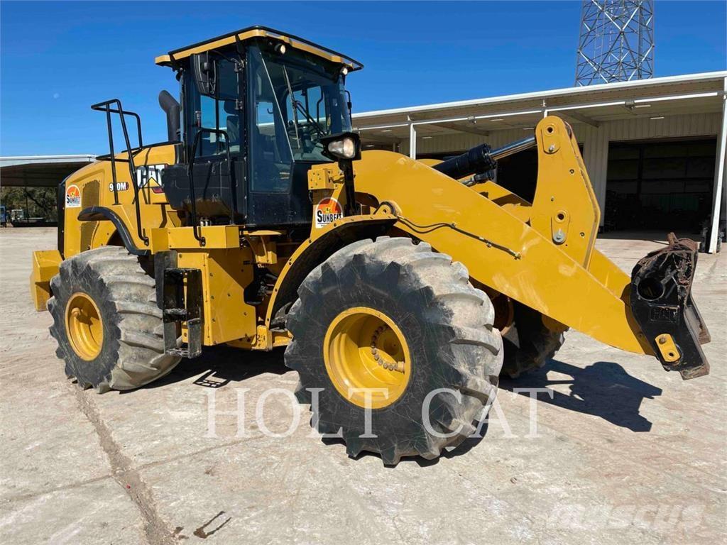 CAT 950M Chargeuse sur pneus