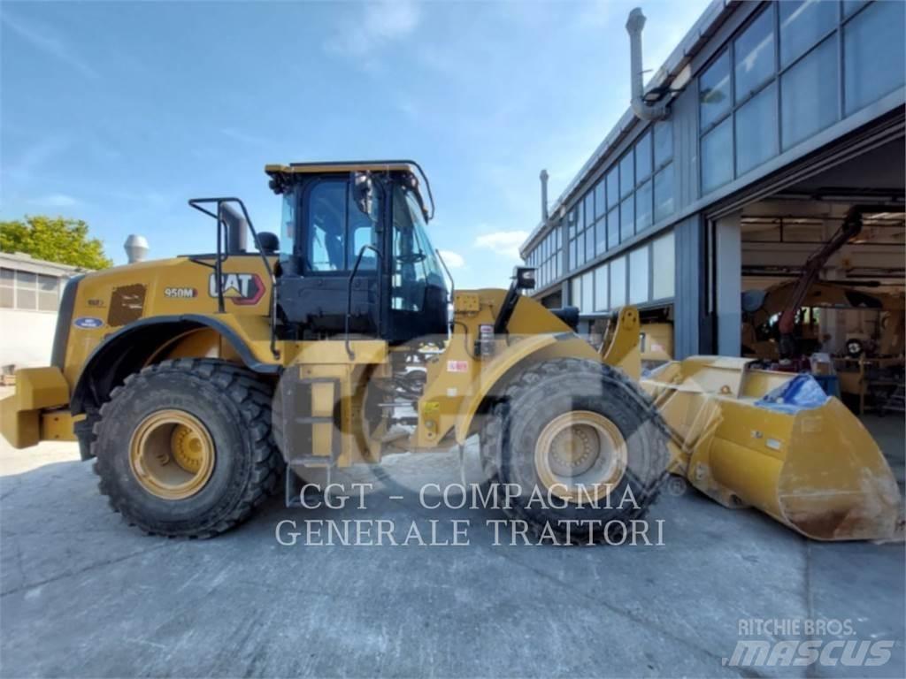 CAT 950M Chargeuse sur pneus