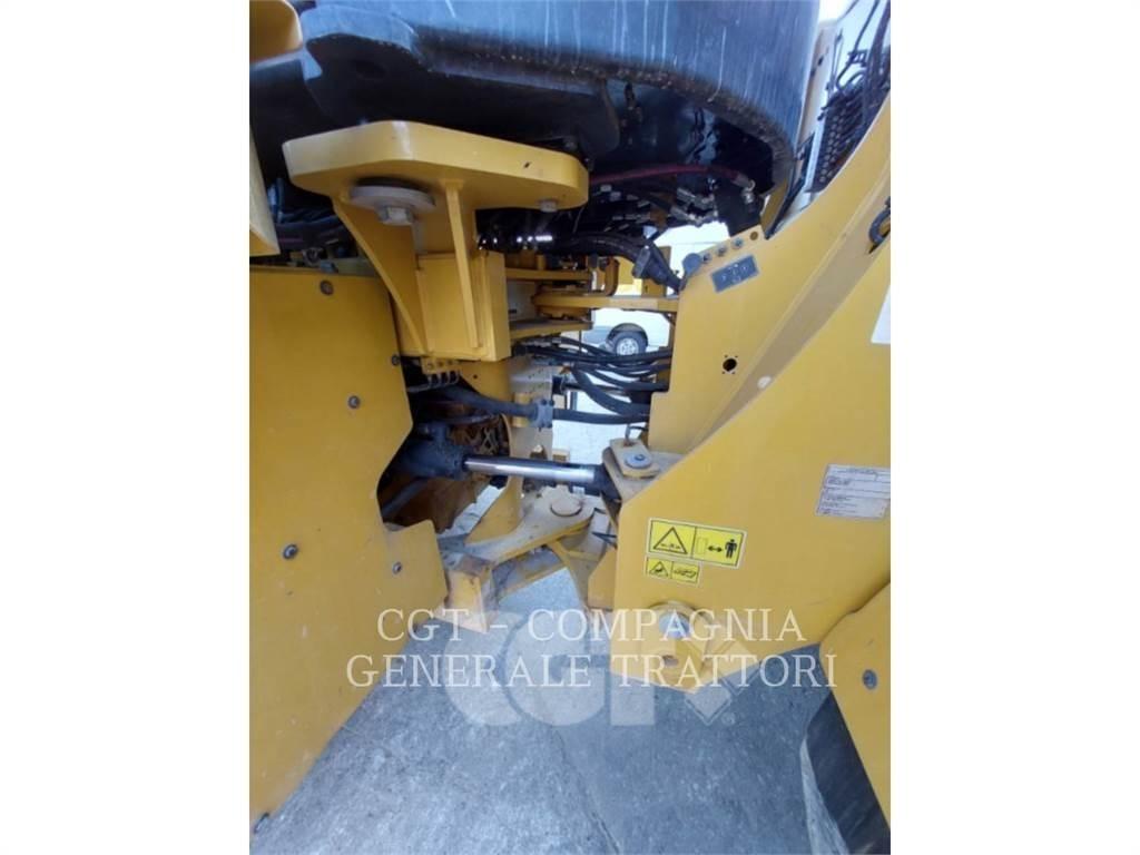 CAT 950M Chargeuse sur pneus