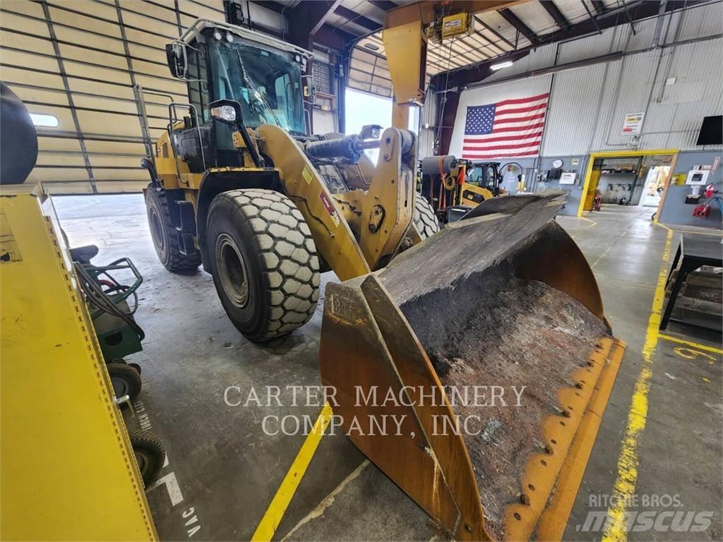 CAT 950M Chargeuse sur pneus