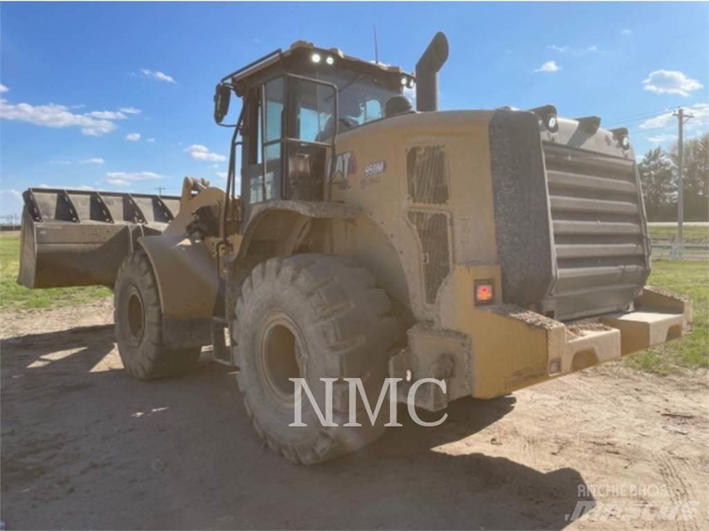 CAT 950M Chargeuse sur pneus