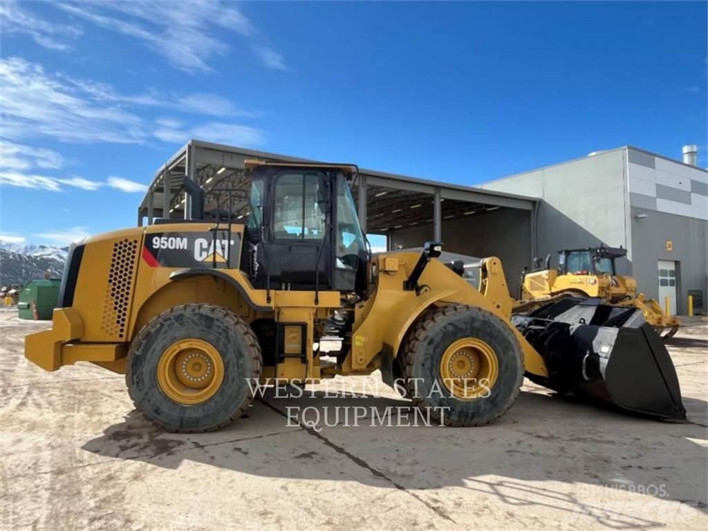 CAT 950M Chargeuse sur pneus
