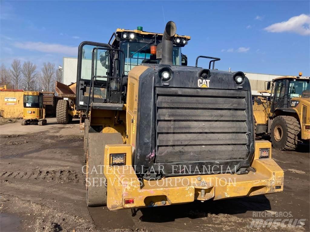 CAT 950M Chargeuse sur pneus