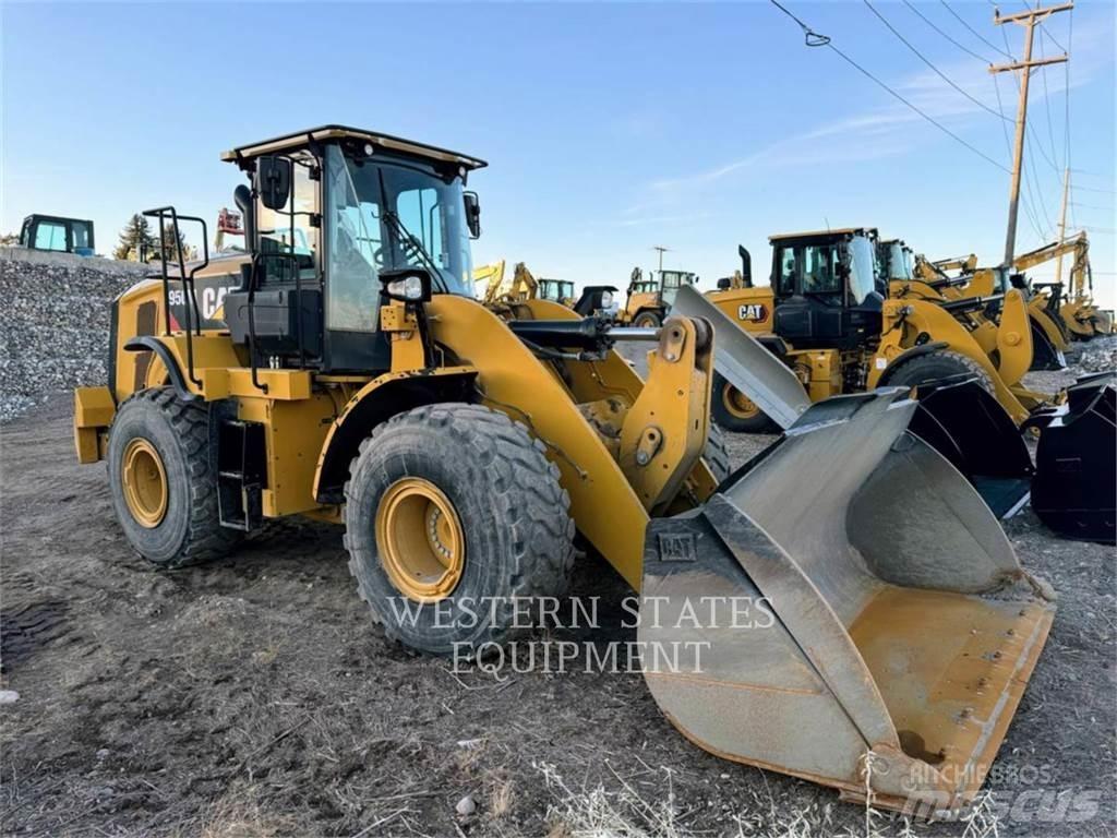 CAT 950M Chargeuse sur pneus