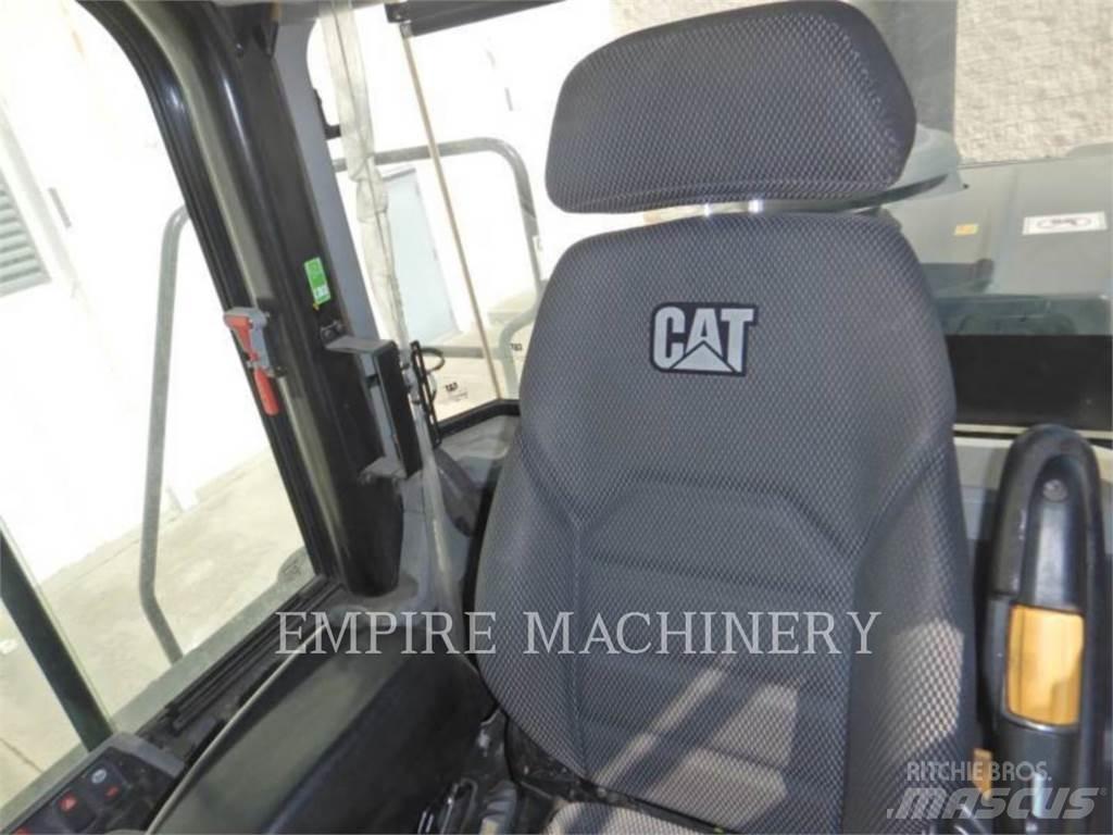 CAT 950M Chargeuse sur pneus