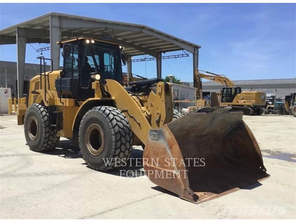 CAT 950M Chargeuse sur pneus