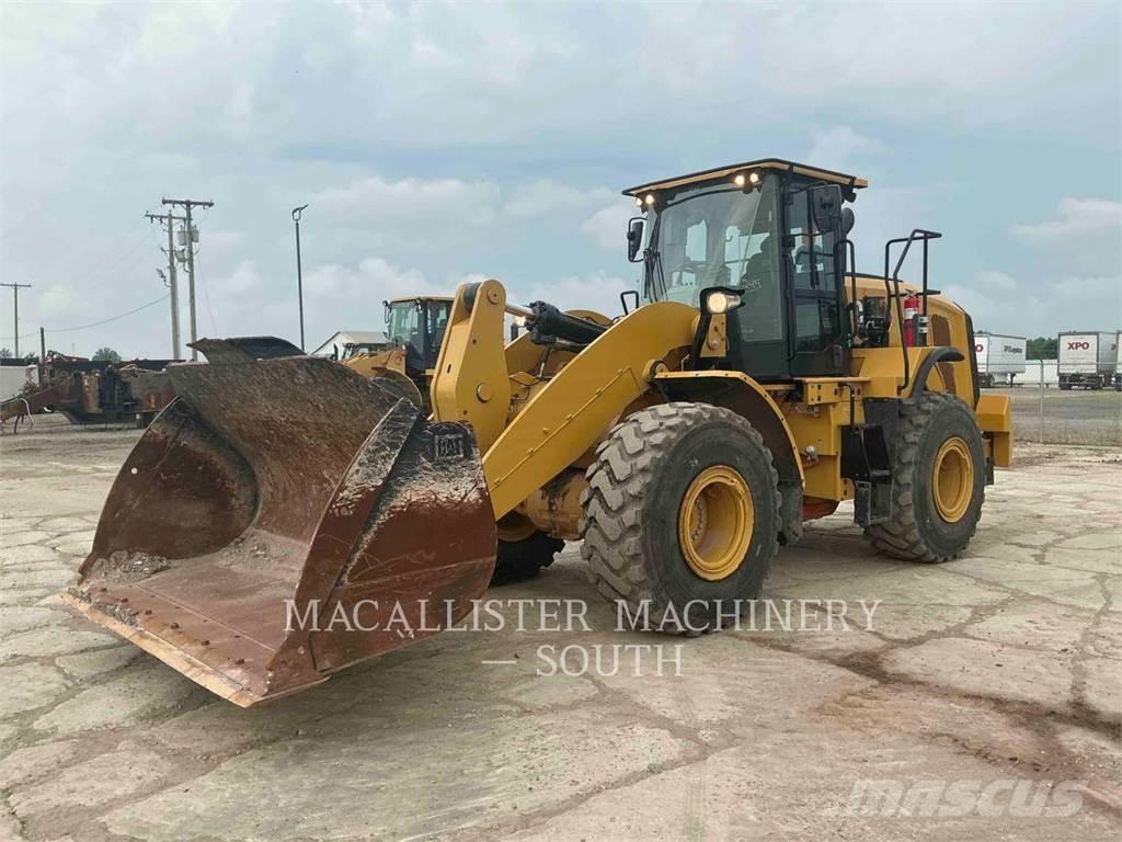 CAT 950M Chargeuse sur pneus