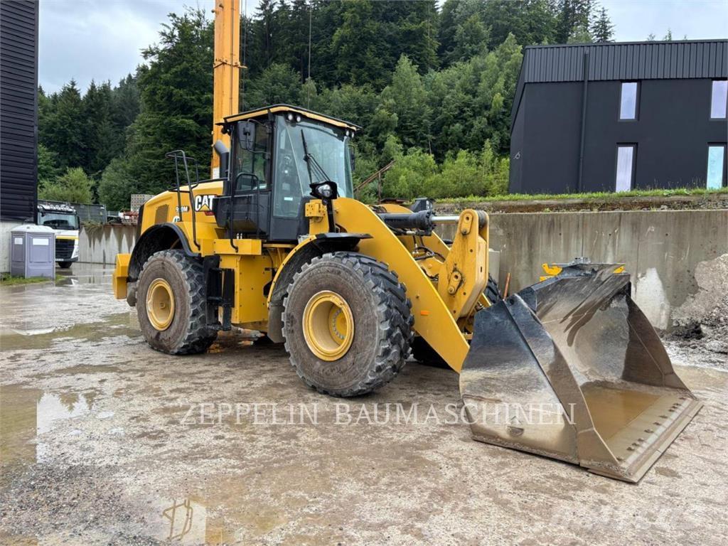CAT 950M Chargeuse sur pneus