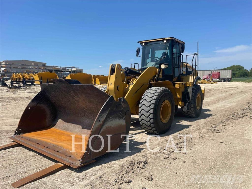 CAT 950M Chargeuse sur pneus