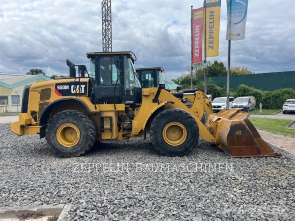 CAT 950M Chargeuse sur pneus