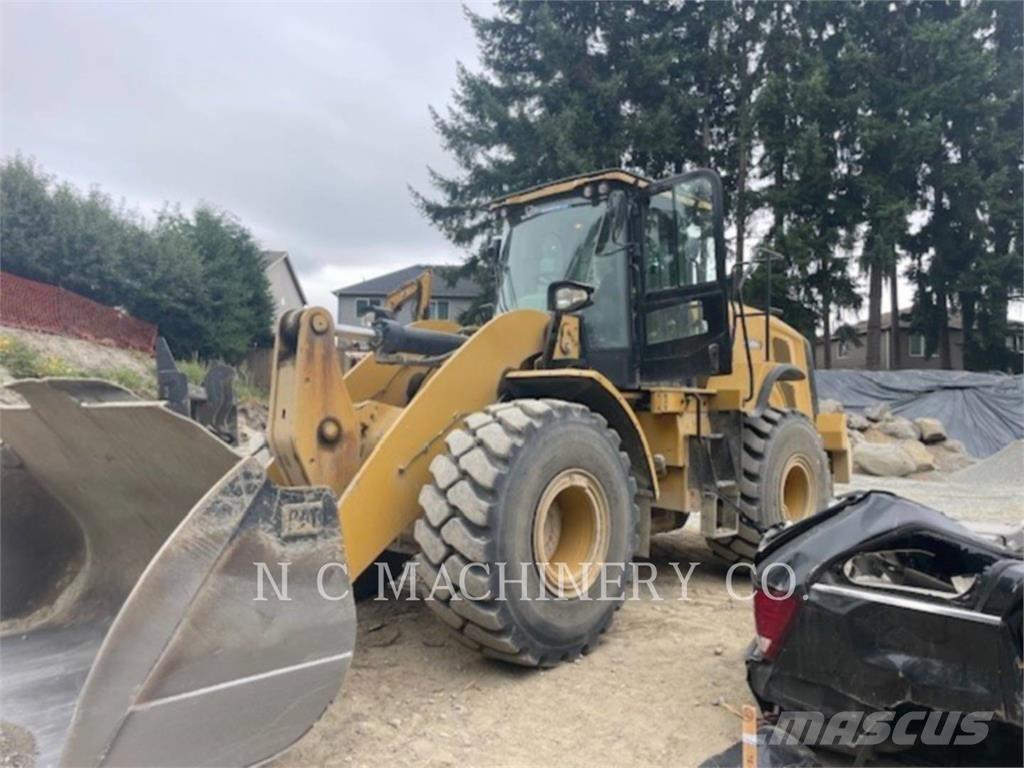CAT 950M Chargeuse sur pneus