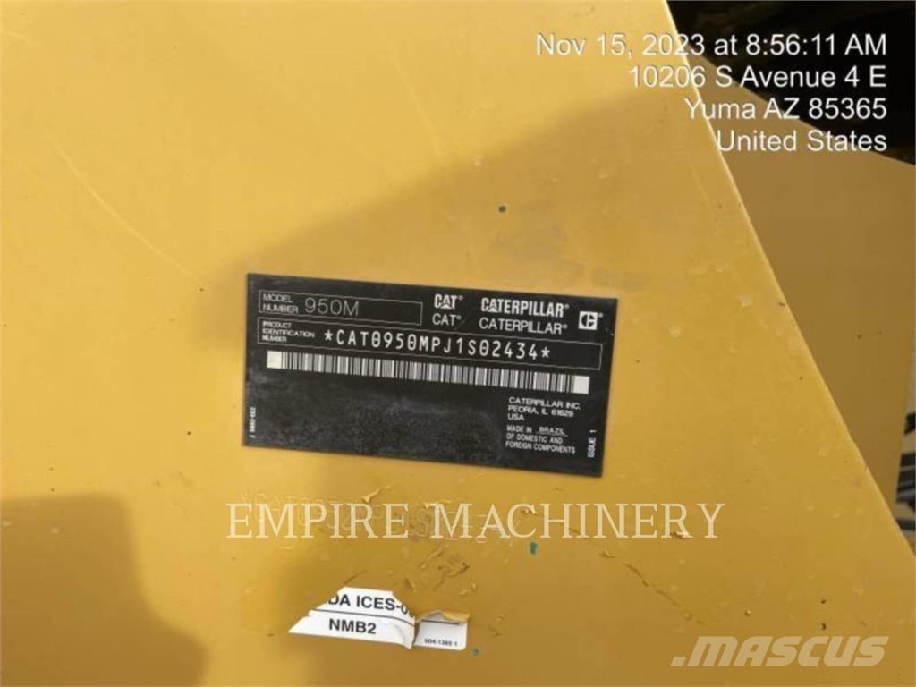 CAT 950M Chargeuse sur pneus