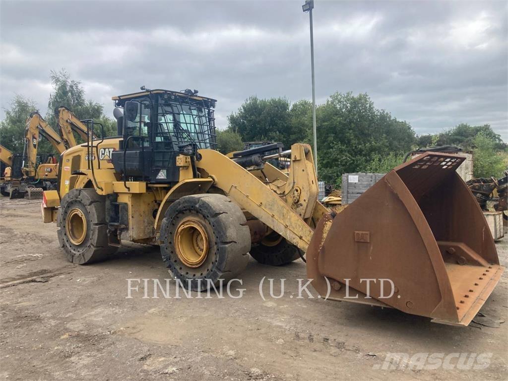 CAT 950M Chargeuse sur pneus