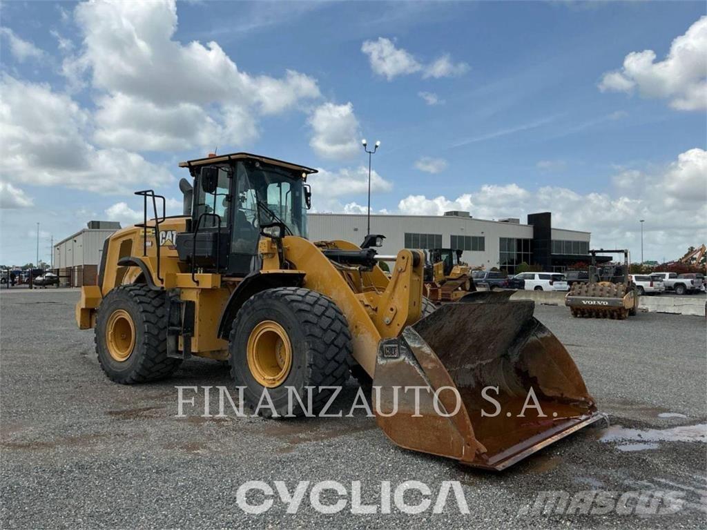 CAT 950M Chargeuse sur pneus