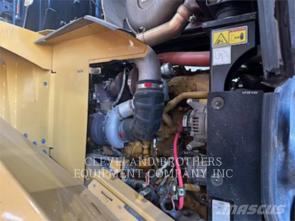 CAT 950M Chargeuse sur pneus