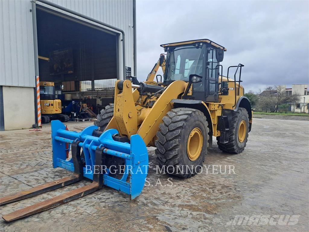 CAT 950M Chargeuse sur pneus