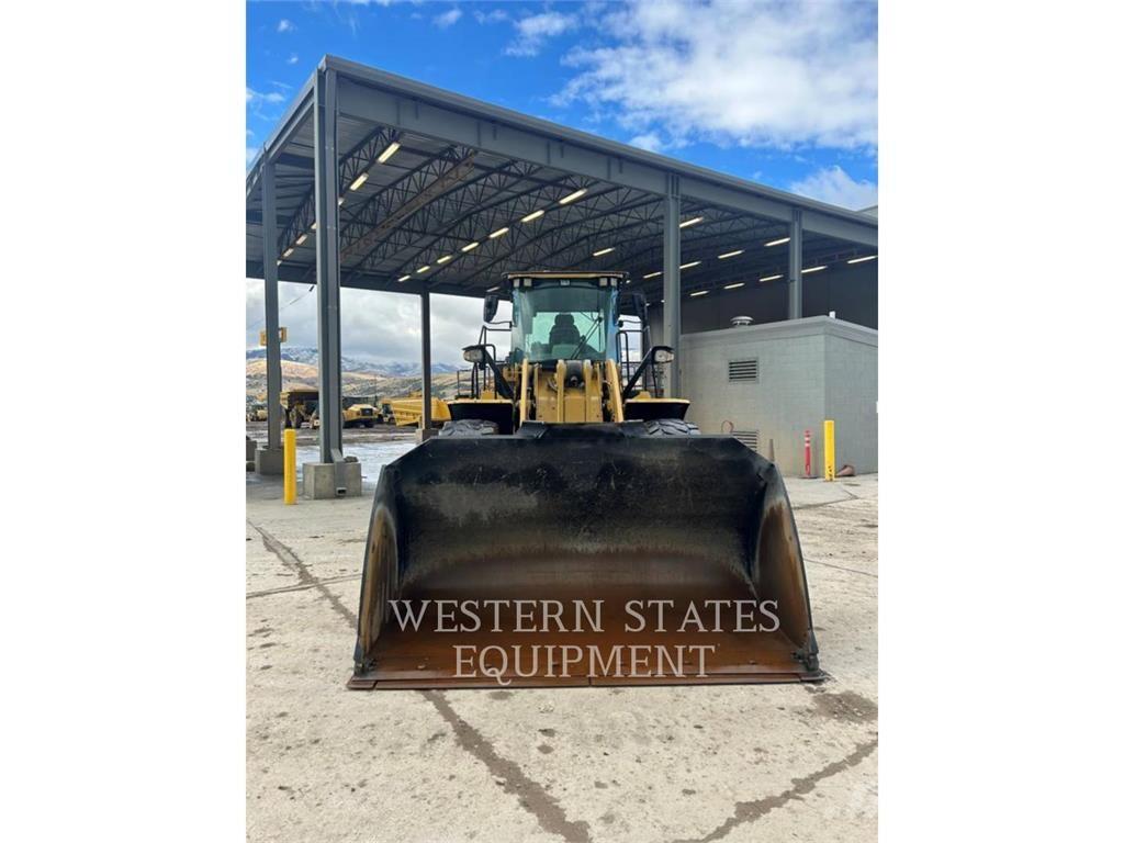 CAT 950M Chargeuse sur pneus