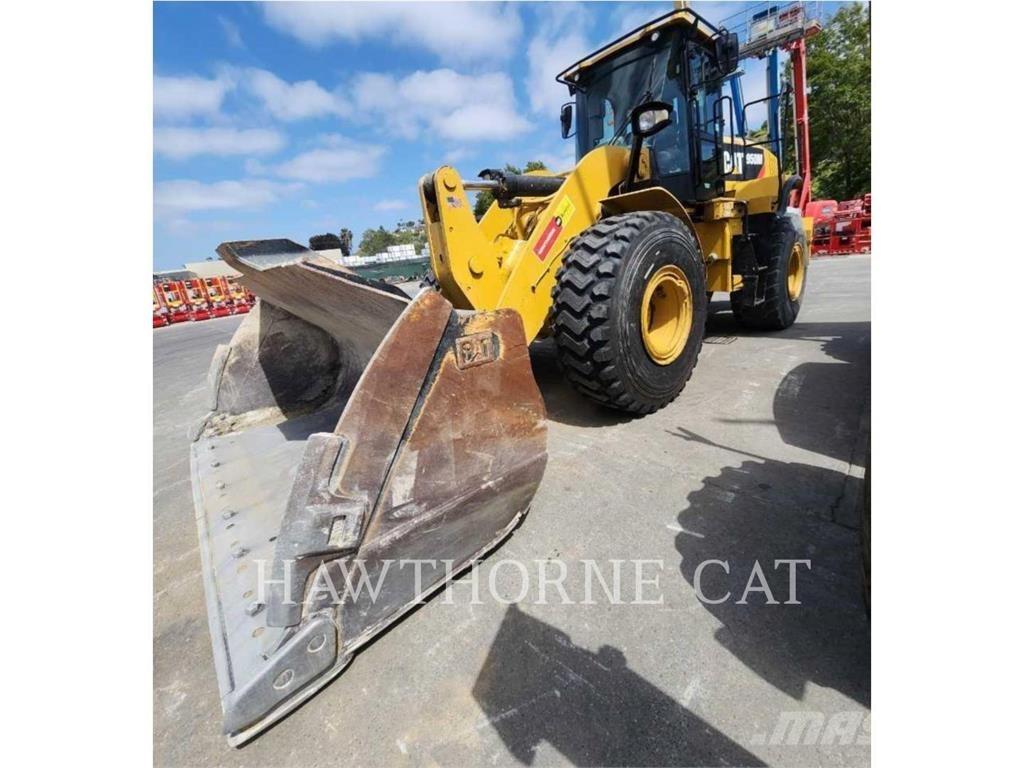 CAT 950M Chargeuse sur pneus